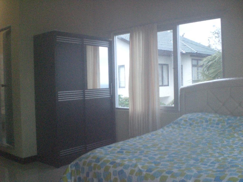 Sentosa76 Guest House Balikpapan  Pokoj fotografie